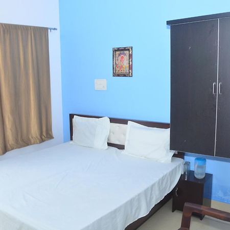 Hotel Chandrasha Villa Ayodhya Dham Ram Mandir 600 Meter Εξωτερικό φωτογραφία