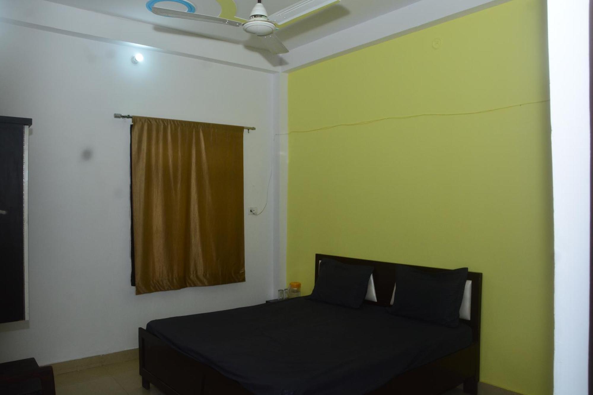 Hotel Chandrasha Villa Ayodhya Dham Ram Mandir 600 Meter Εξωτερικό φωτογραφία