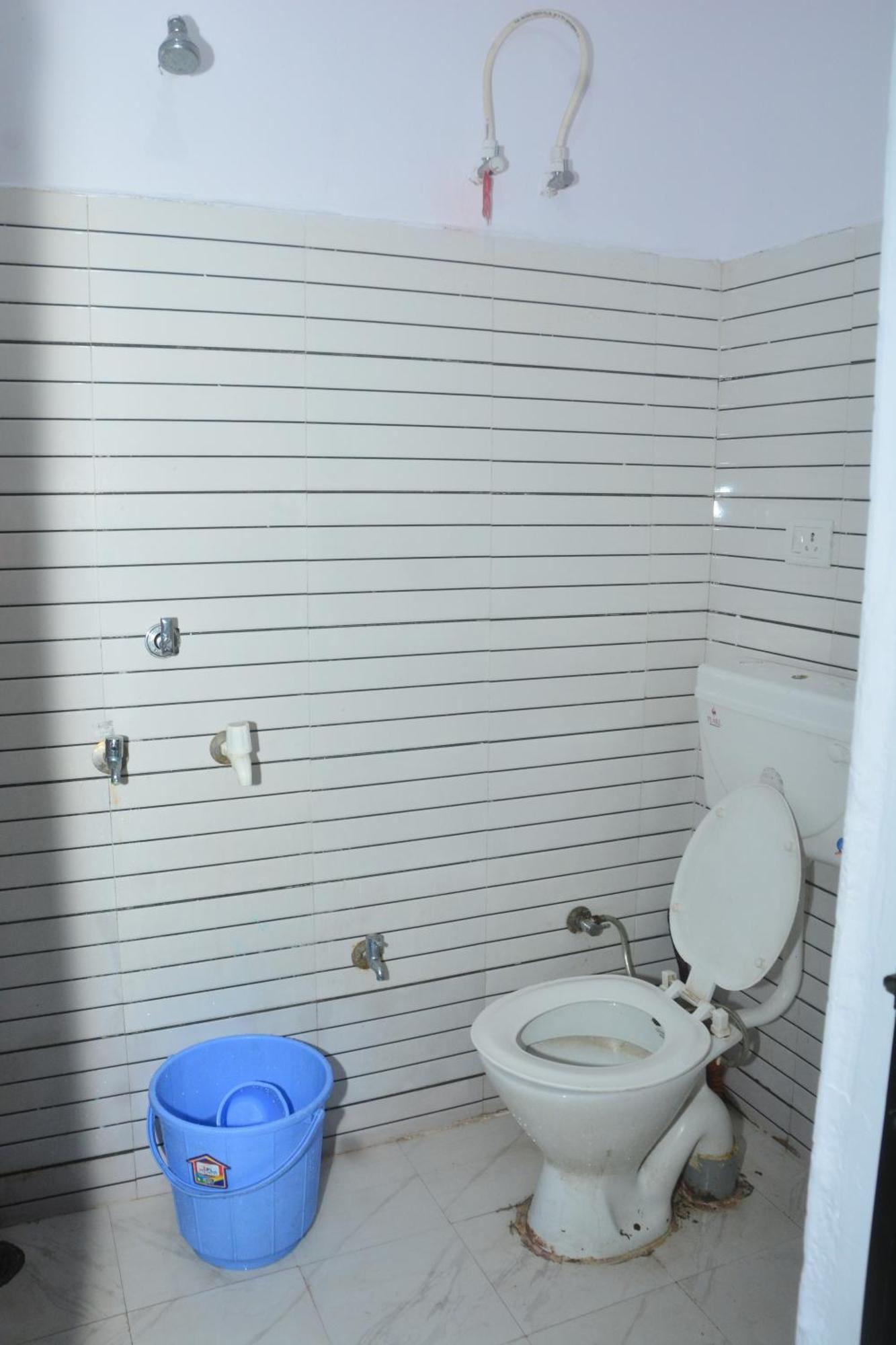 Hotel Chandrasha Villa Ayodhya Dham Ram Mandir 600 Meter Εξωτερικό φωτογραφία